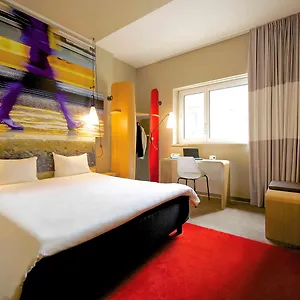 Hotel Ibis Centro, Milan