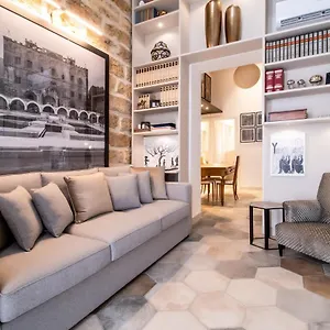 https://zisa-suite.sicilyhotelsitaly.net