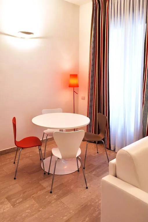 Bb Hotels Aparthotel Bocconi Milan 2*,