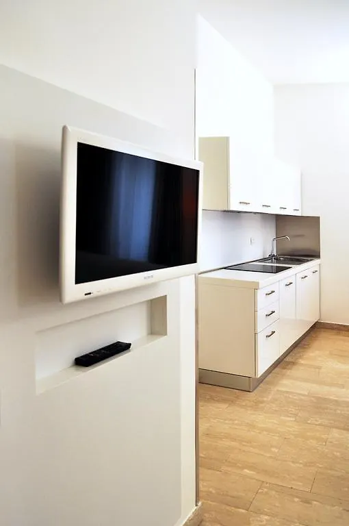 Bb Hotels Aparthotel Bocconi Milan