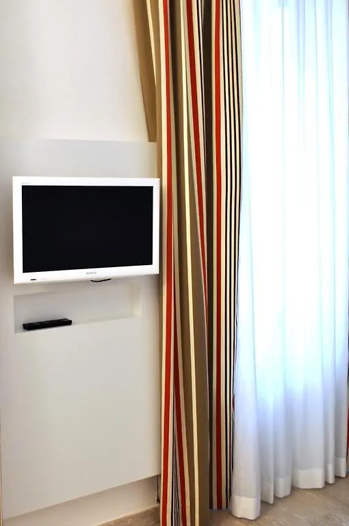 Bb Hotels Aparthotel Bocconi Milan