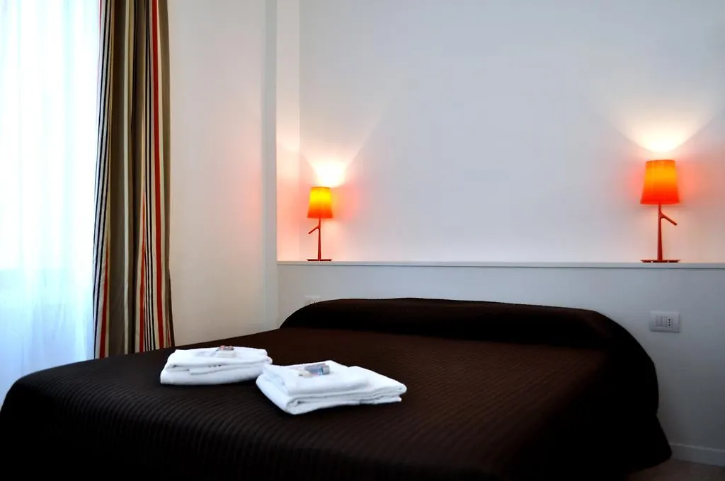 Bb Hotels Aparthotel Bocconi Milan
