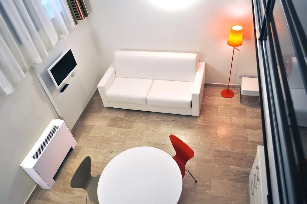 Bb Hotels Aparthotel Bocconi Milan